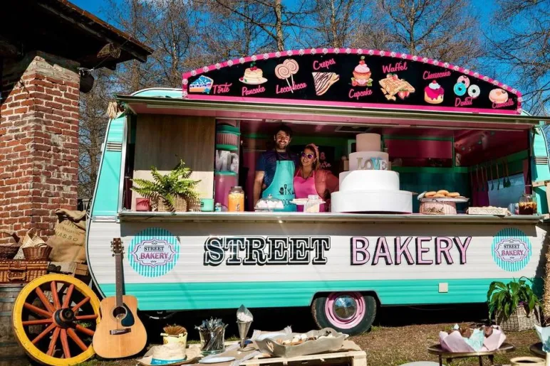 Street Bakery Food truck